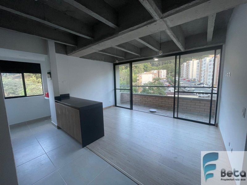 Apartamento en Arriendo en Loma Del Indio